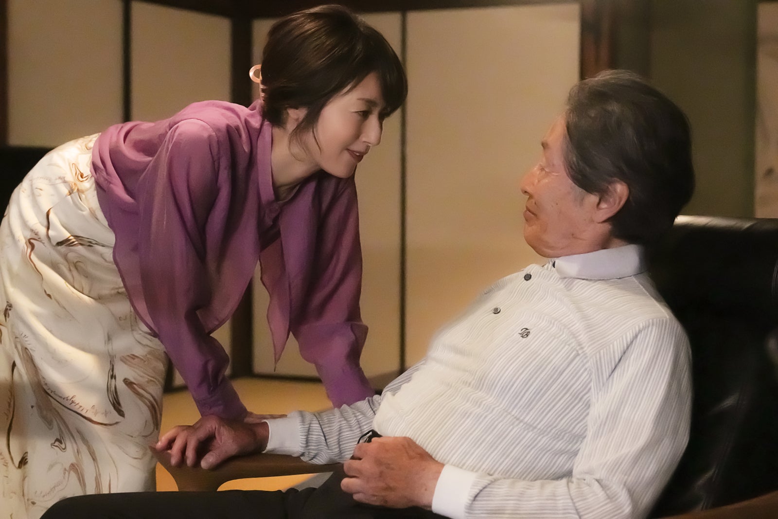 高岡早紀「笑うマトリョーシカ」第8話より（C）TBS