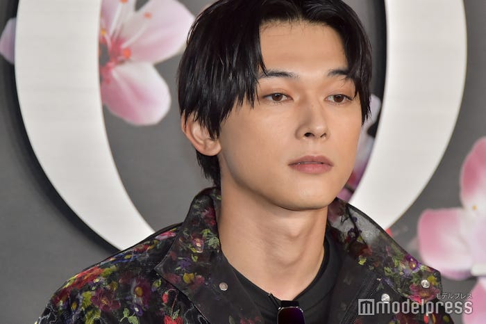 吉沢亮(C)モデルプレス