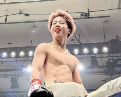 天心&武尊の前で堂々宣言!19歳・那須川龍心、新キック大会で鮮烈98秒KO劇「キックに革命起こせるのは俺だけ」兄も感心