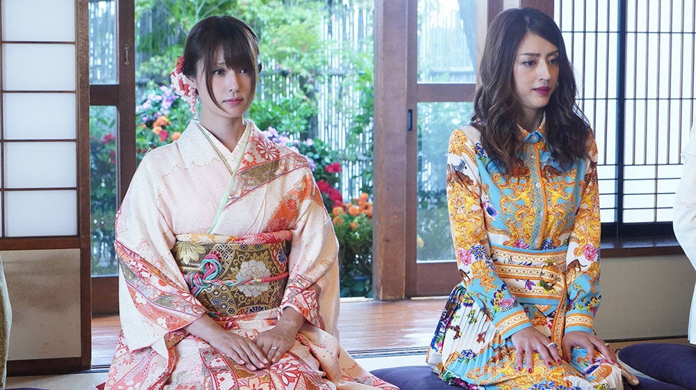 深田恭子、小沢真珠（C）フジテレビ