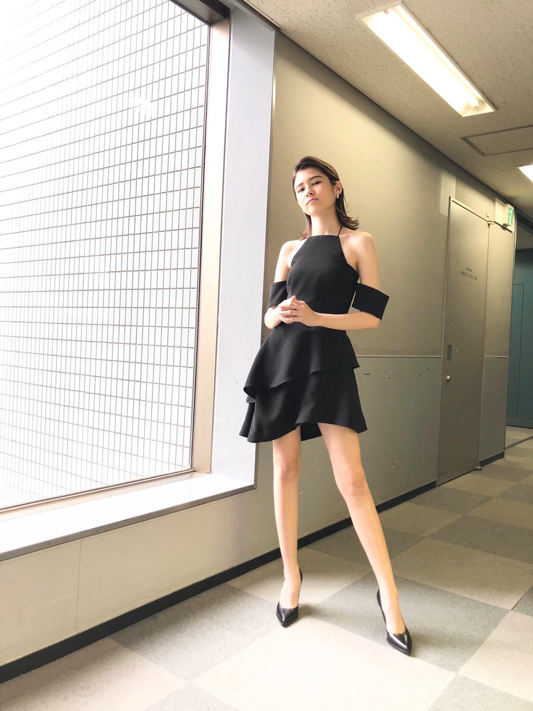 アリアナさくら modelpress 直筆サイン入りチェキ