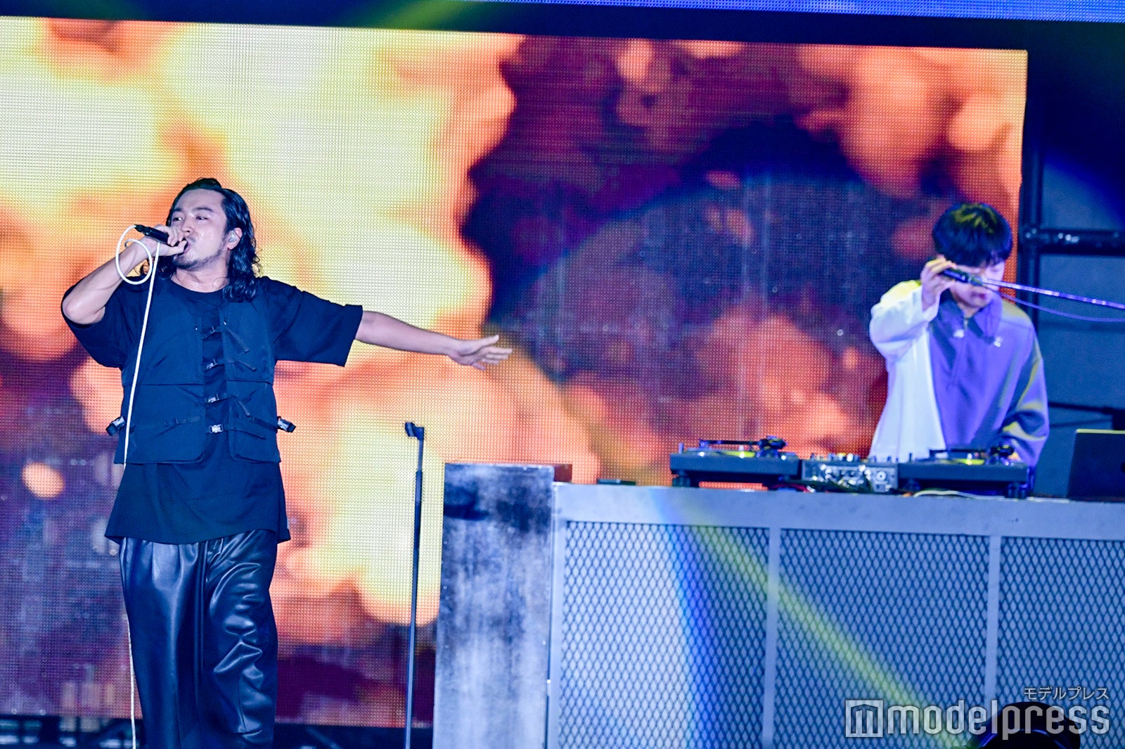 Creepy Nuts（C）モデルプレス