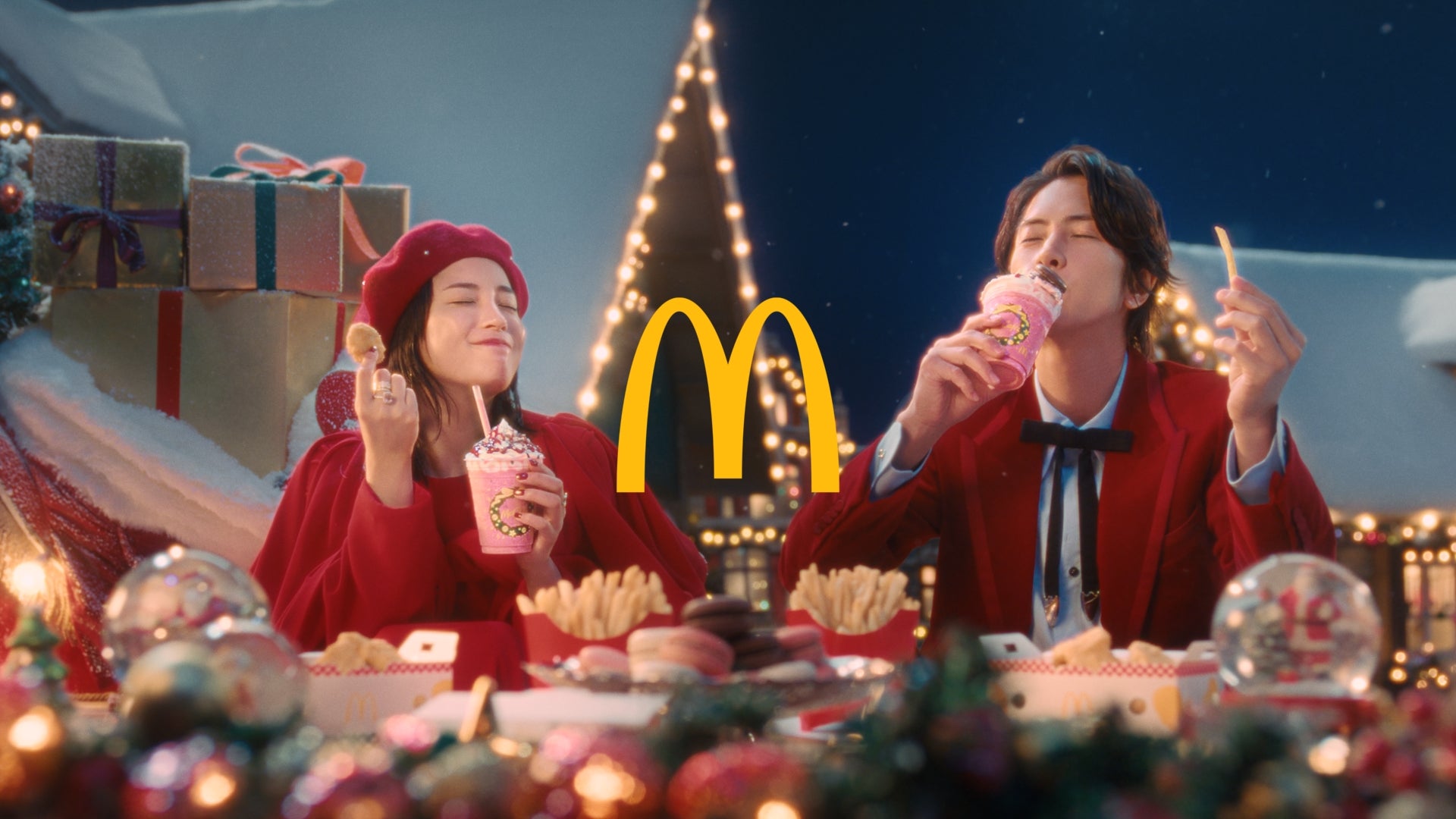 広瀬すず、山下智久／新TVCM「マックカフェ『マックのいちごフラッペ』」篇（提供写真）