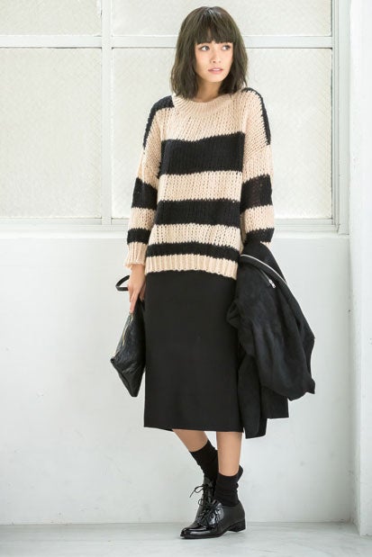 ボーダードルマンニットトップス「Re:EDIT by GALSTAR」2,498円（税込）／画像提供：Re:EDIT by GALSTAR