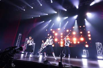 MAJプレイベントに新しい学校のリーダーズら女性アーティスト集結 SUZUKA「女という生物の勢いを全身で、五感フル活用で感じ取って」