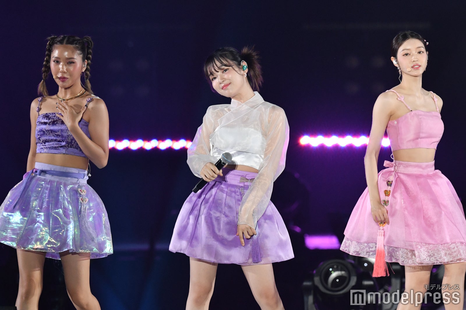 OH MY GIRL（C）モデルプレス