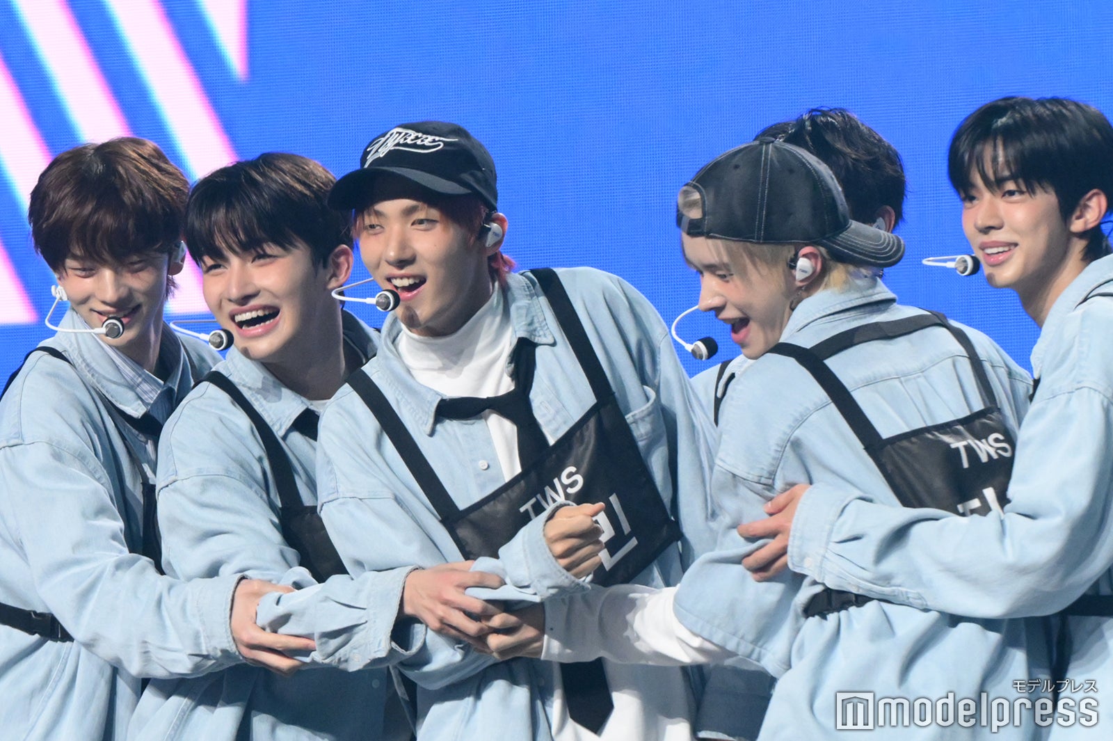 TWS（C）モデルプレス