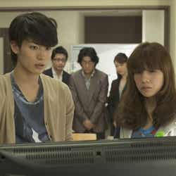 三浦春馬、仲里依紗/新CM「ガルボ 大胆編集篇」より