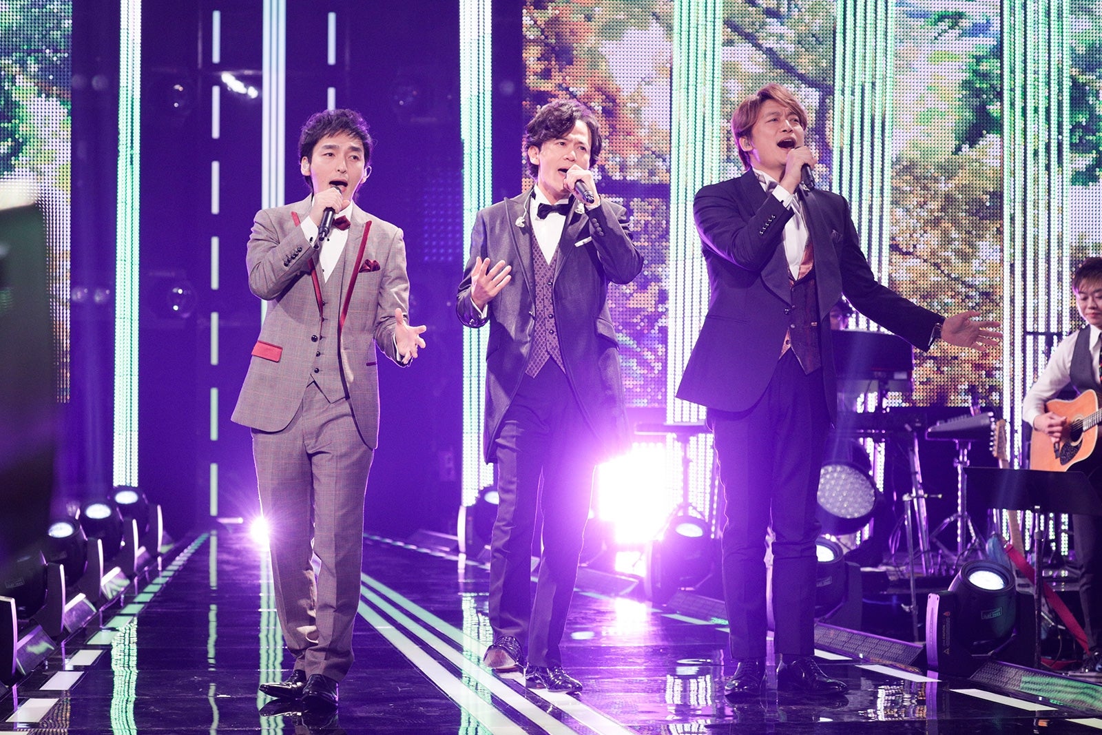 草なぎ剛、稲垣吾郎、香取慎吾（C）AbemaTV