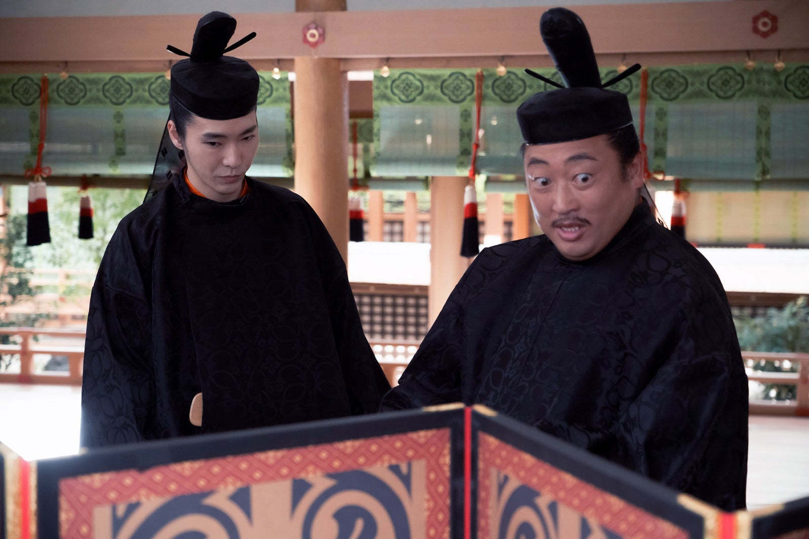 柄本佑、秋山竜次「光る君へ」第27話（C）NHK