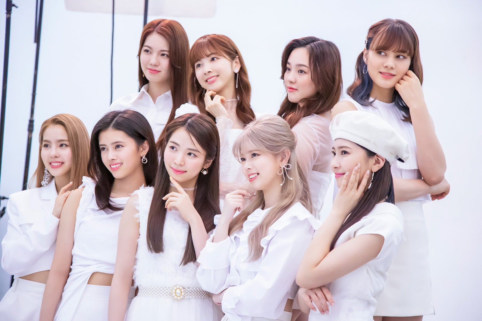 NiziU、頼りになる解決力のあるメンバーは？ 清楚で大人っぽい一面披露