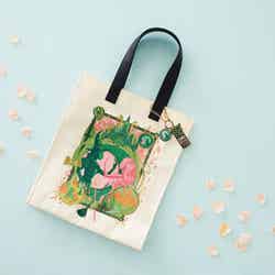 トートバッグ、キーチェーン/画像提供:ユニバーサル・スタジオ・ジャパン