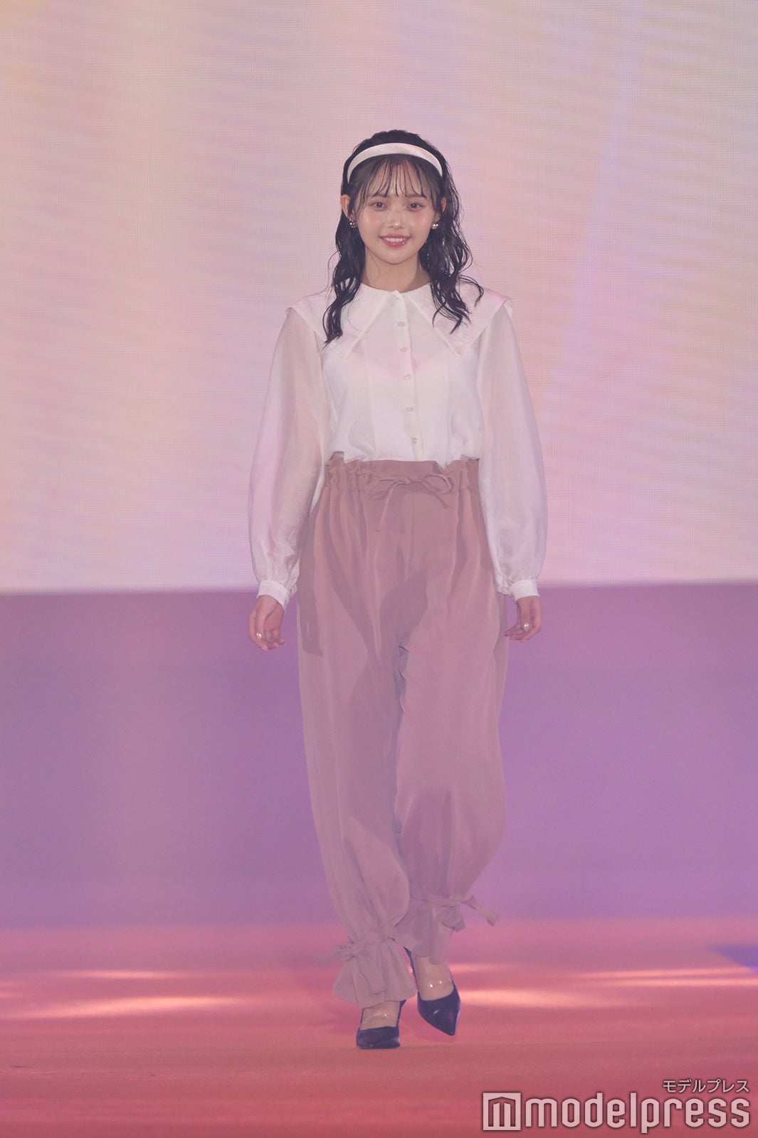 （C）モデルプレス