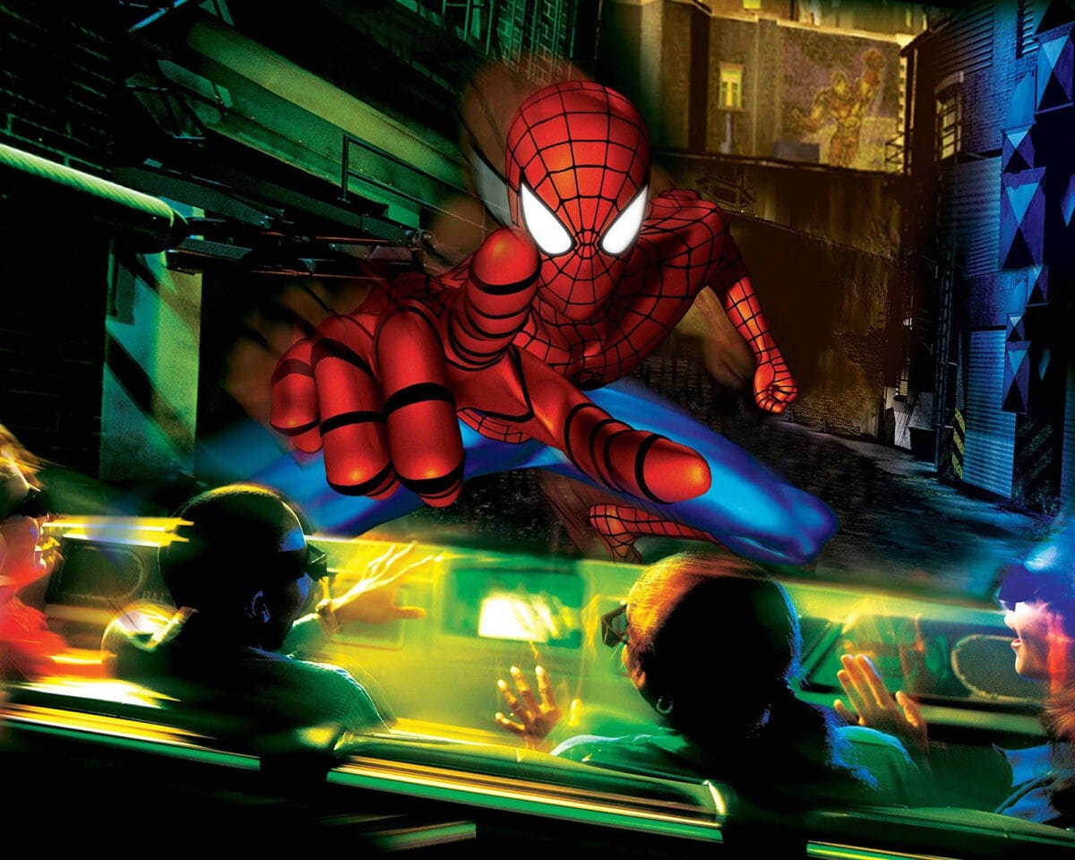 専用メガネを装着してライドに乗車。ビックリするほどリアルなスパイダーマンの世界を体験できます　画像提供：ユニバーサル・スタジオ・ジャパン