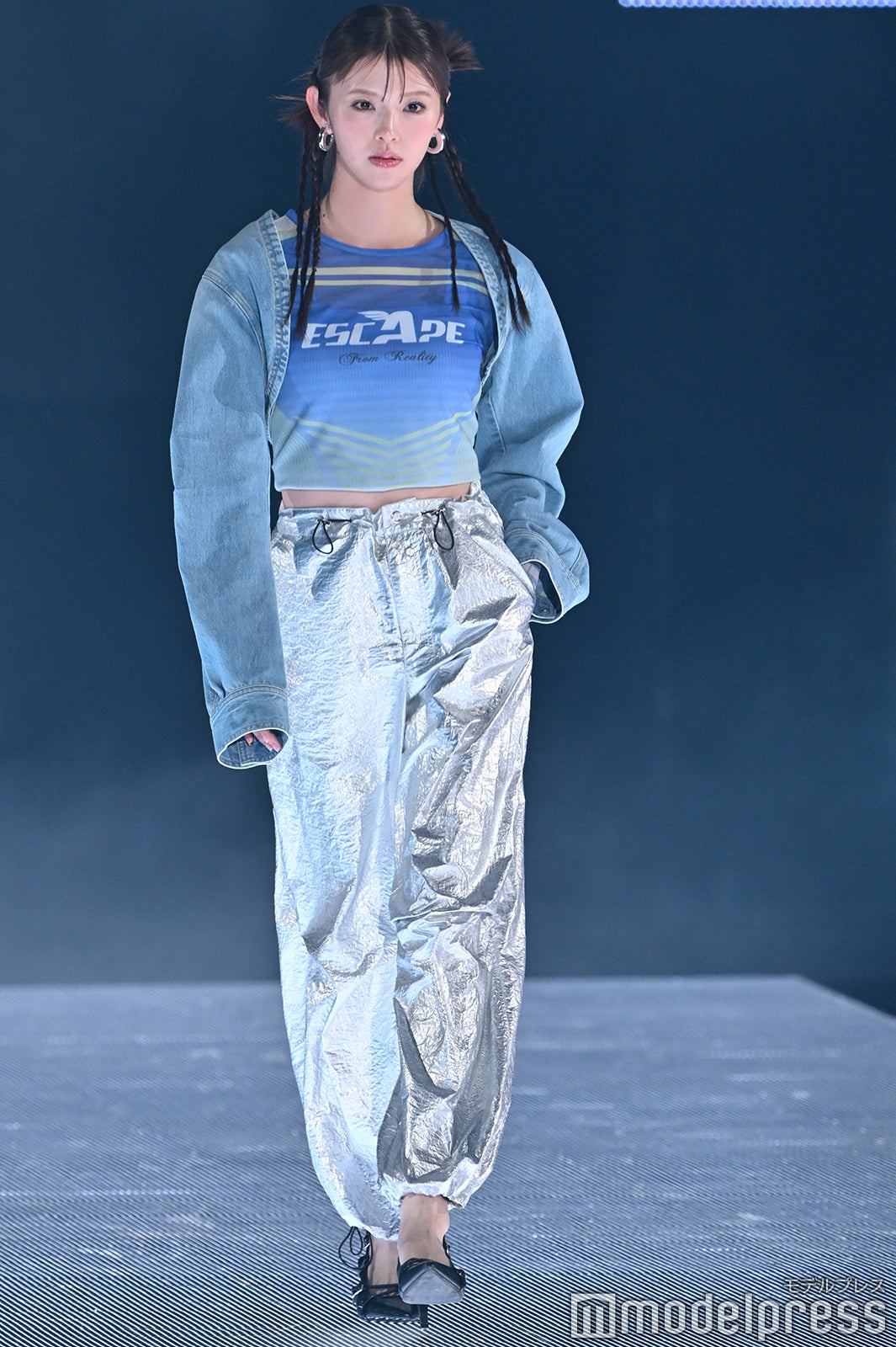 （C）モデルプレス