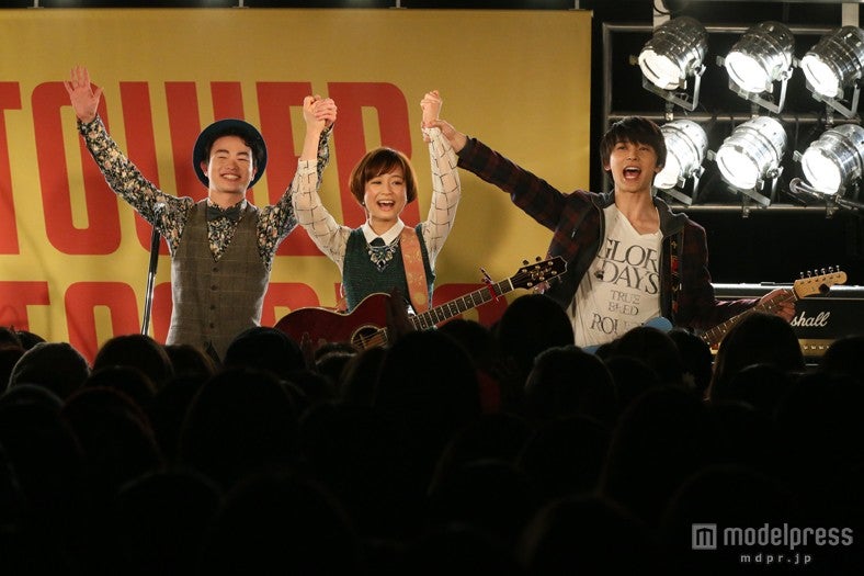 「MUSH＆Co」／タワーレコード渋谷店でライブ