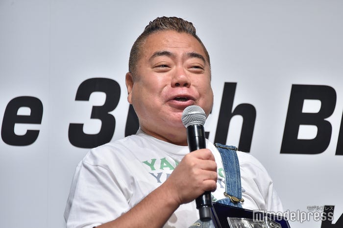 出川哲朗(C)モデルプレス
