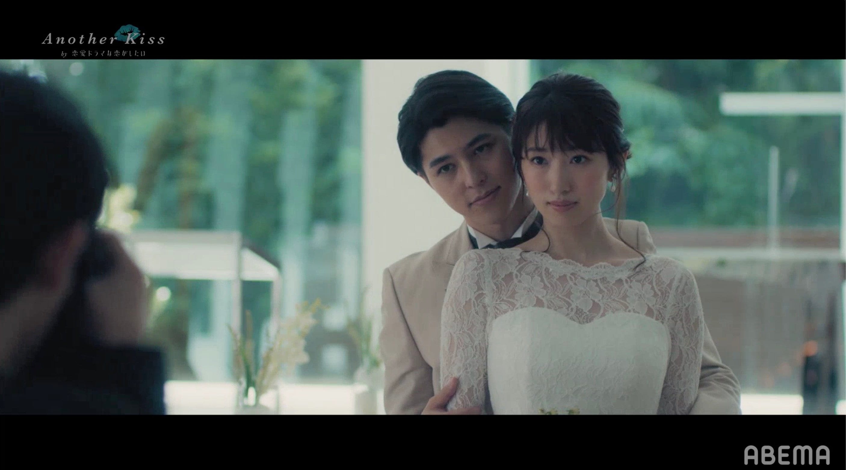 他に好きな人ができた ふられた元カノに式場で再会 元恋人同士のエモいキスシーン モデルプレス