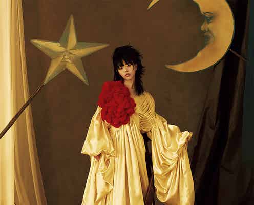 BiSHアイナ・ジ・エンド、初の「装苑」単独表紙 ソロ曲の世界観をビジュアル化