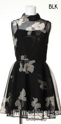 snidel花柄オーガンジーワンピース「DOUBLE HEART」15,336円（税込）