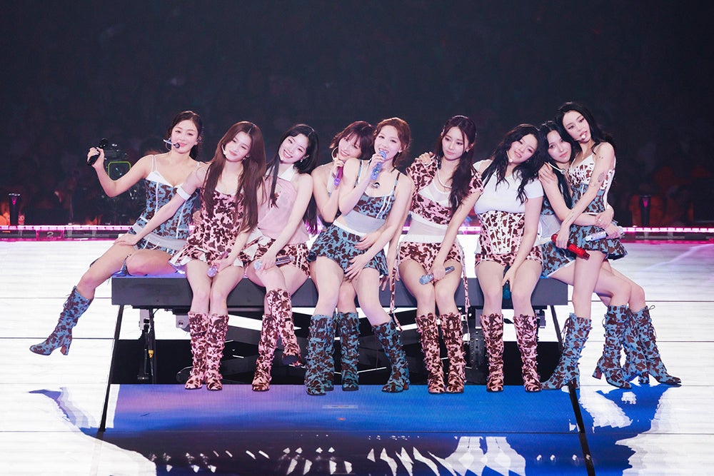 TWICE、6度目ワールドツアー日本公演開幕 2日間で10万人の観客魅了【TWICE＜THIS IS FOR＞WORLD TOUR IN JAPAN】