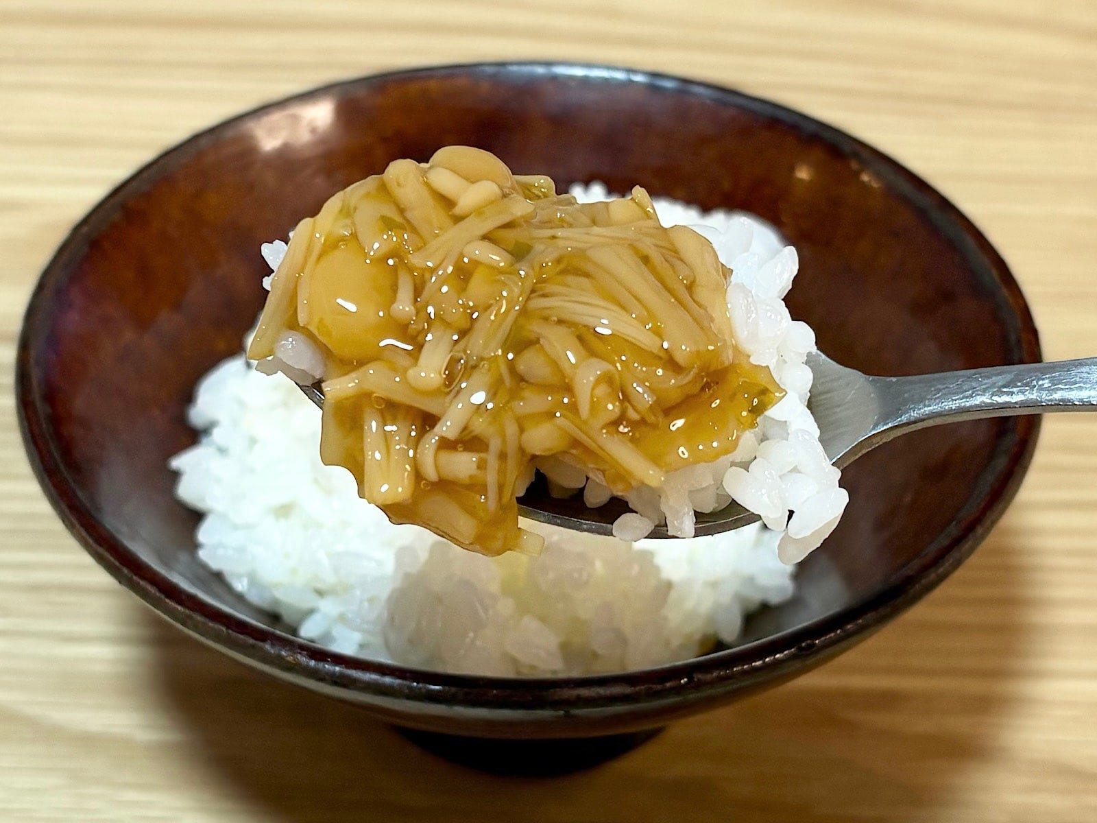 ご飯はもちろん、冷やっこにかけても相性抜群です!