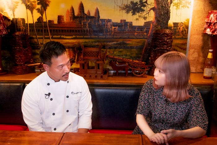 (右)古関れん(写真提供:MBS)