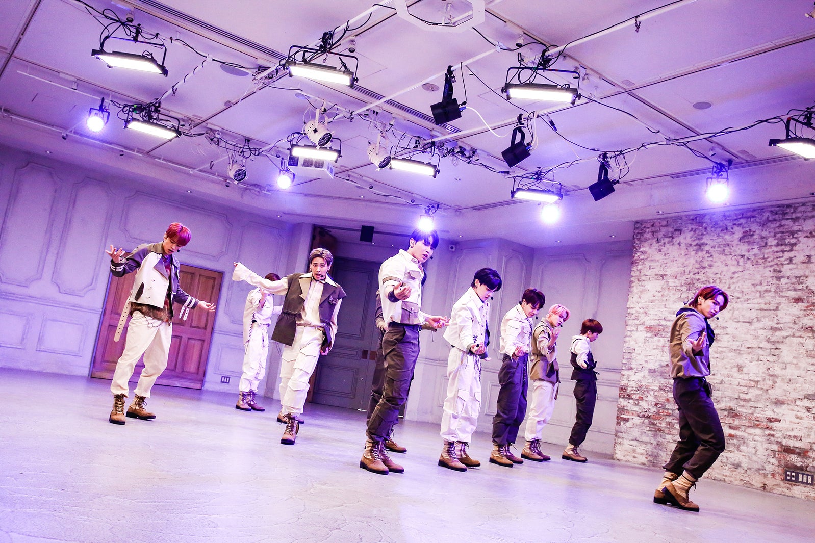 JO1「CHALLENGER」ショーケースイベント（C）LAPONE ENTERTAINMENT