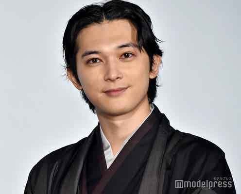 吉沢亮、週刊誌に撮られた私服が不評 「君たちのセンスがない」と若い女子たちを諭す