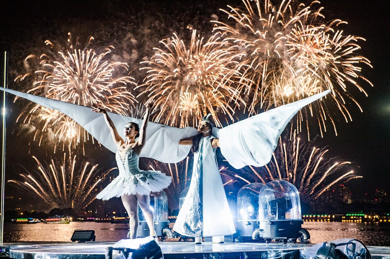 未来型花火エンタメ「STAR ISLAND」海外初進出、シンガポールで豪華カウントダウンショー