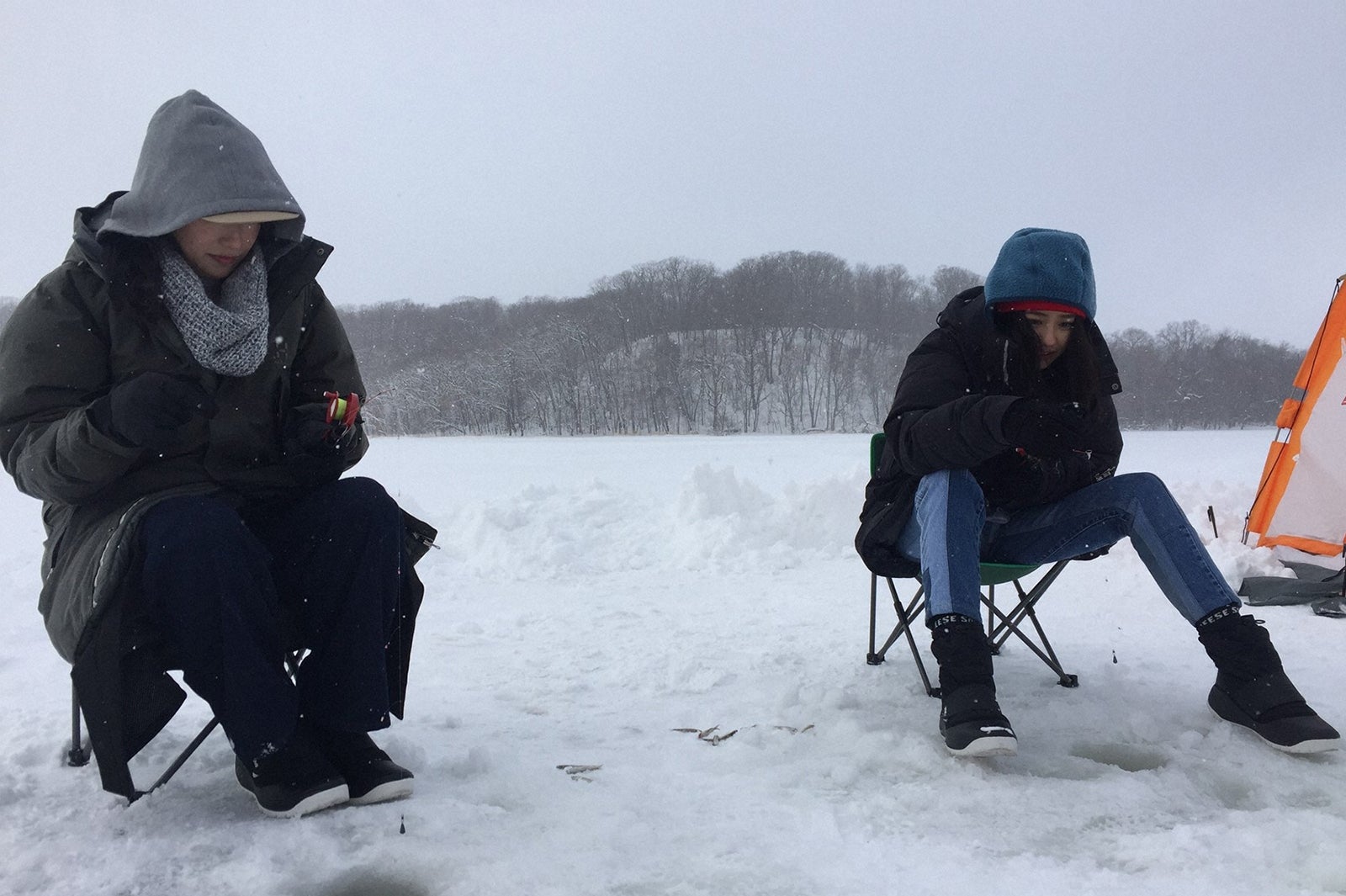 中田クルミ、中田みのり（C）TBS