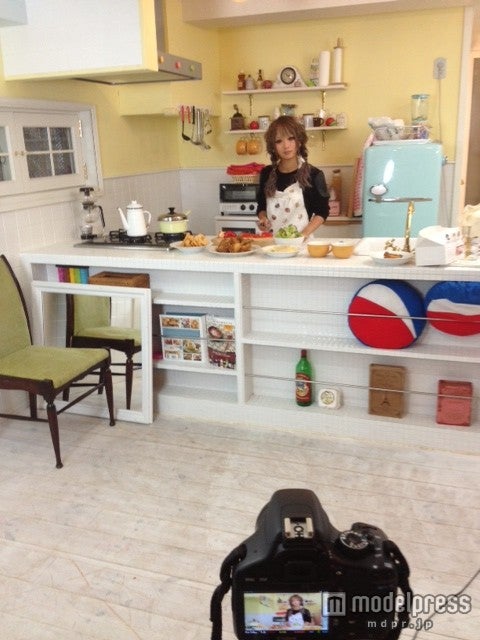 瑠奈2ndデジタルシングル「行かないで…orbit.WISE」メイキングショット