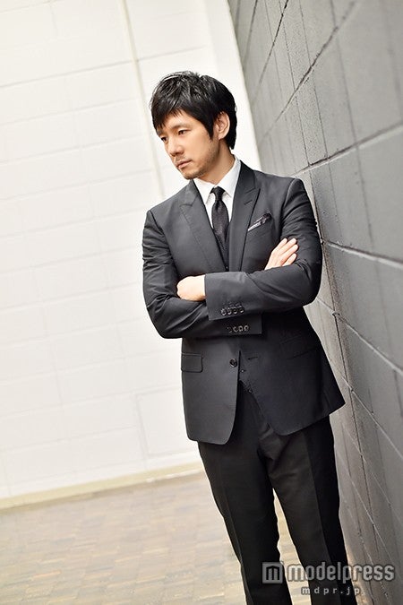 西島秀俊 やり切った満足感がある Mozu で感じた 幸福 注いだ 愛 モデルプレスインタビュー モデルプレス