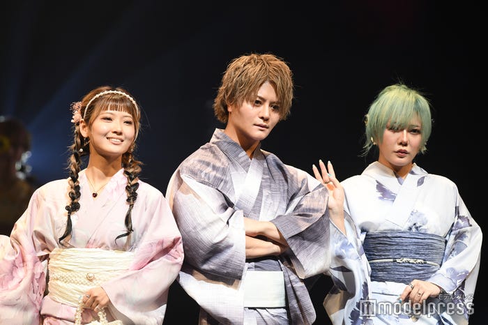 あみか、こたつ、永ennのアリス/フォーエイト48(C)モデルプレス