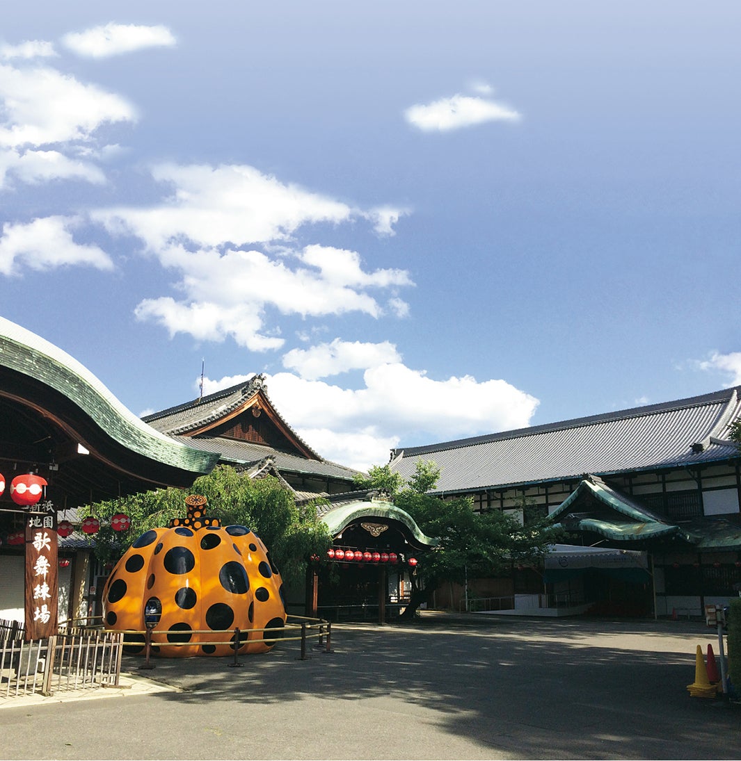 外観／画像提供：フォーエバー現代美術館 祇園・京都
