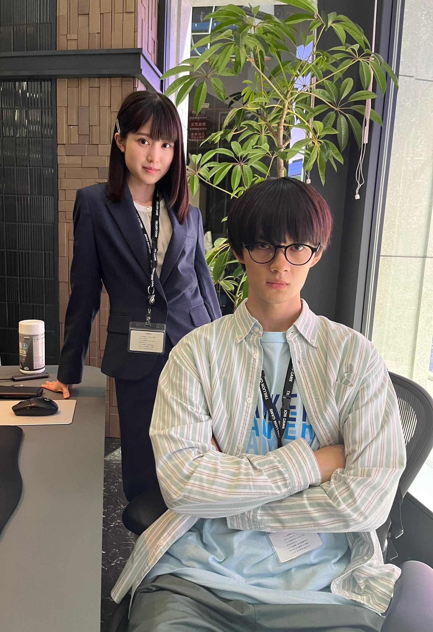 福本莉子、佐野勇斗／「トリリオンゲーム」Instagramより