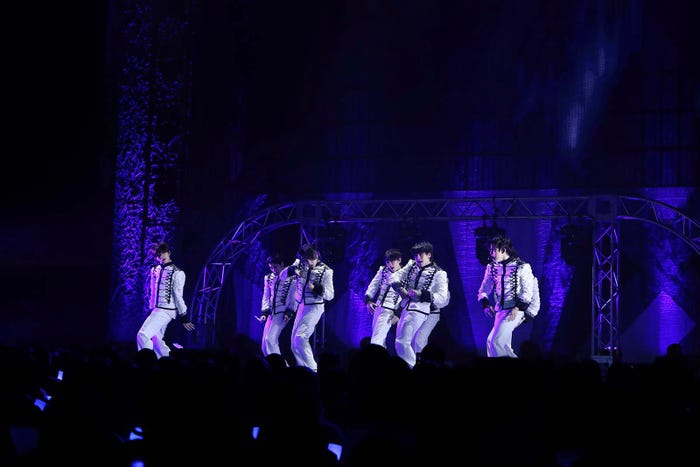 EPEX(C)C9 Entertainment/CJ ENM Japan Inc.