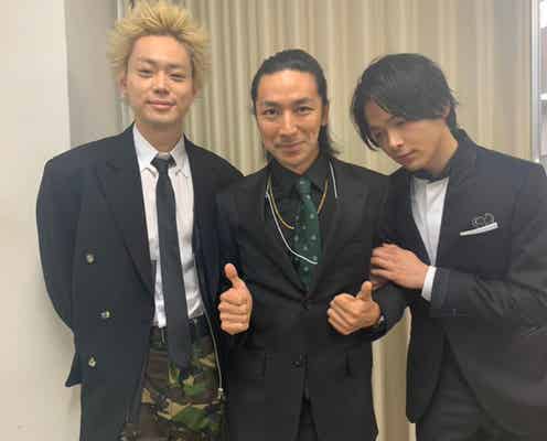 中村倫也&菅田将暉&TAKAHIRO、紅白集結ショットに反響「感動」「エモすぎる」