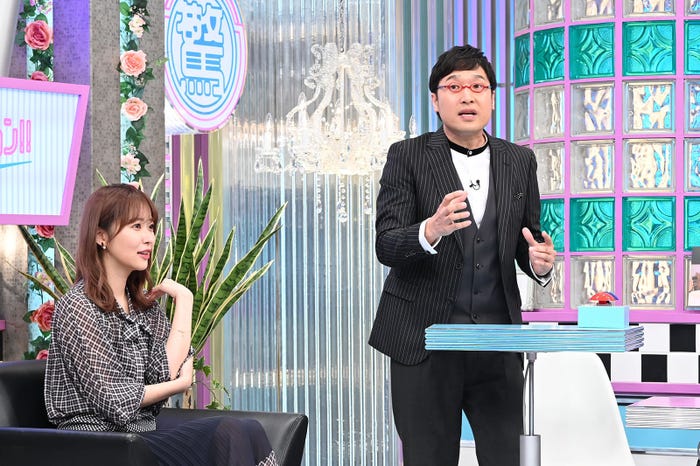 指原莉乃、山里亮太(画像提供:毎日放送)