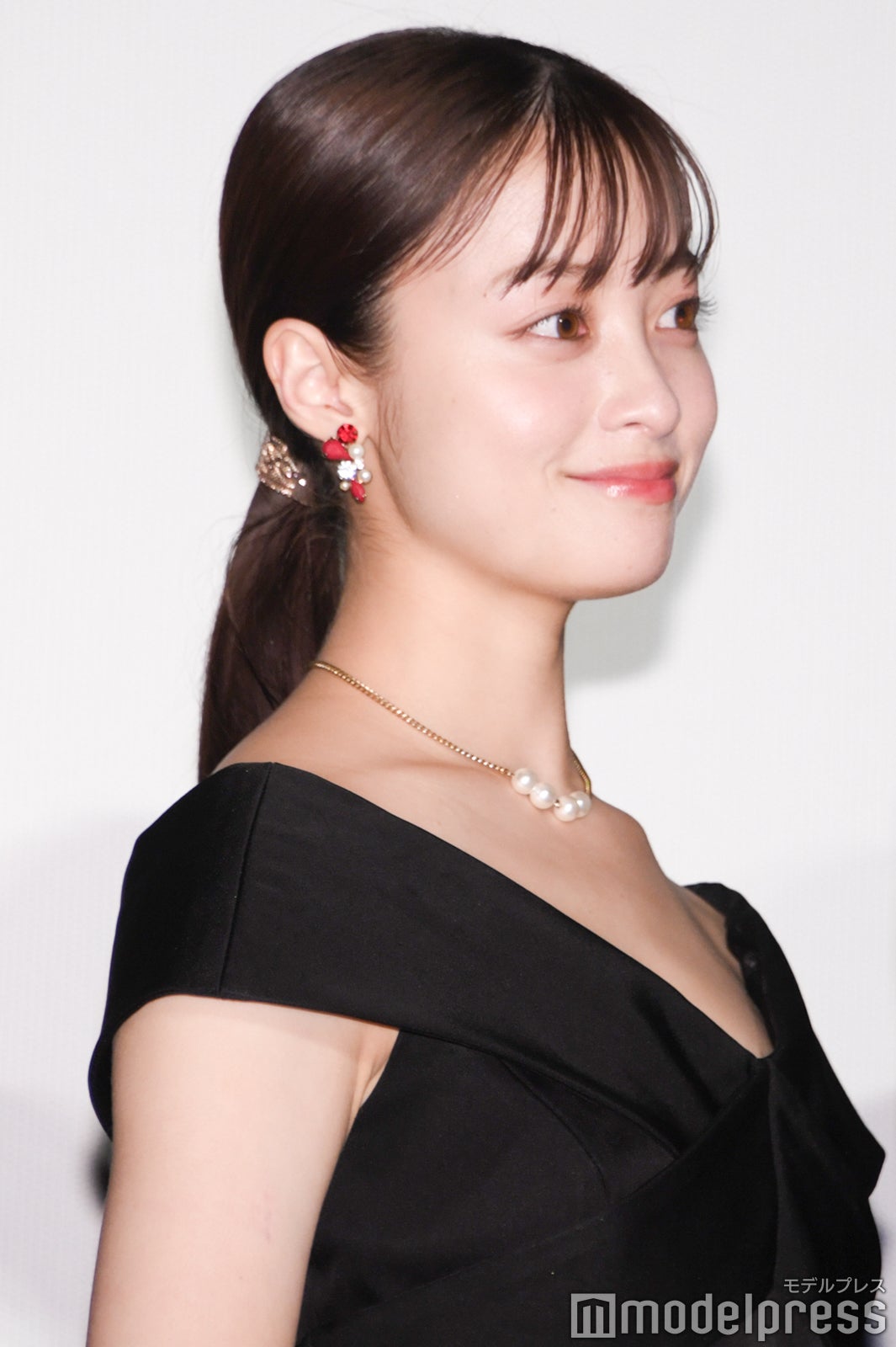 橋本環奈（C）モデルプレス