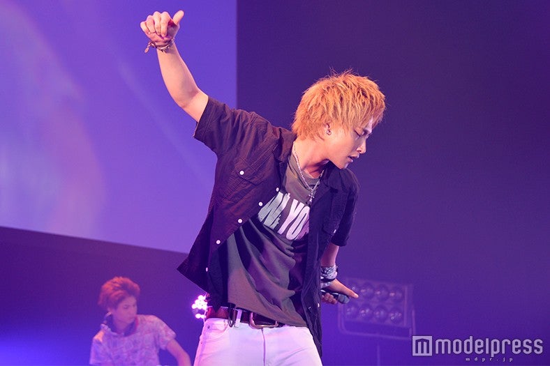 ZOLAとしてパフォーマンスする時人／昨年8月11日「LOOP vol.6」にて撮影（C）モデルプレス