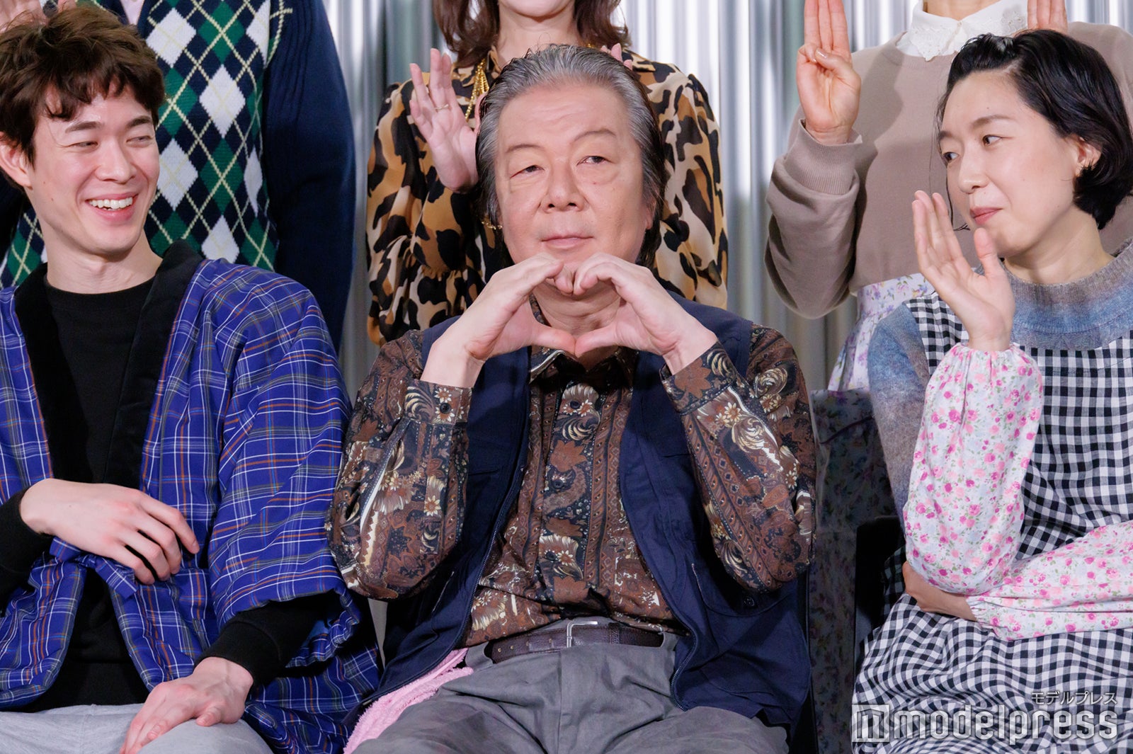 （左から）宮沢氷魚、古田新太、江口のりこ（C）モデルプレス