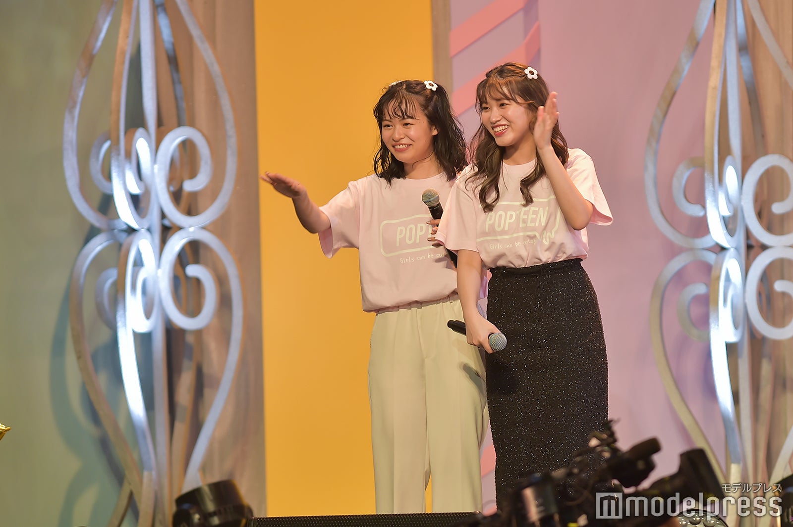 莉子（リコリコ）、古田愛理（あいりる） （C）モデルプレス