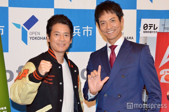 (左から)唐沢寿明、沢村一樹(C)モデルプレス