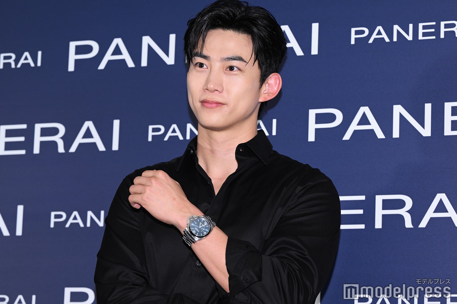 2PMオク・テギョン、来日イベントで147万円超え高級時計着用