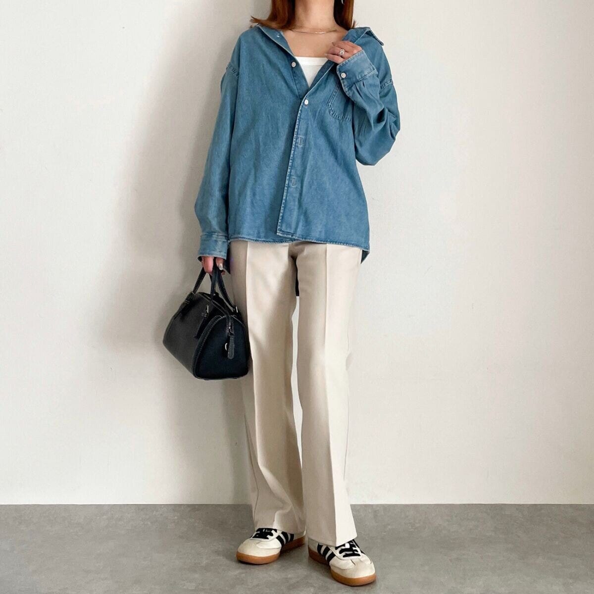 GUコットンブレンドスクエアネックキャミソール GUコットンブレンドスクエアネックキャミソール デニムシャツコーデ