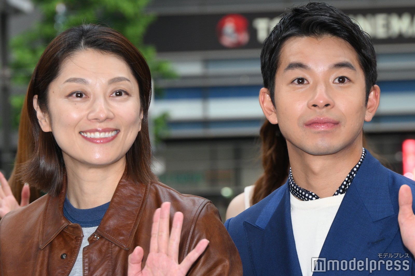 小池栄子、仲野太賀（C）モデルプレス