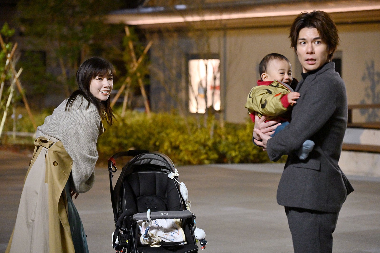 仲里依紗、柿澤勇人（C）「不適切にもほどがある！」最終話より