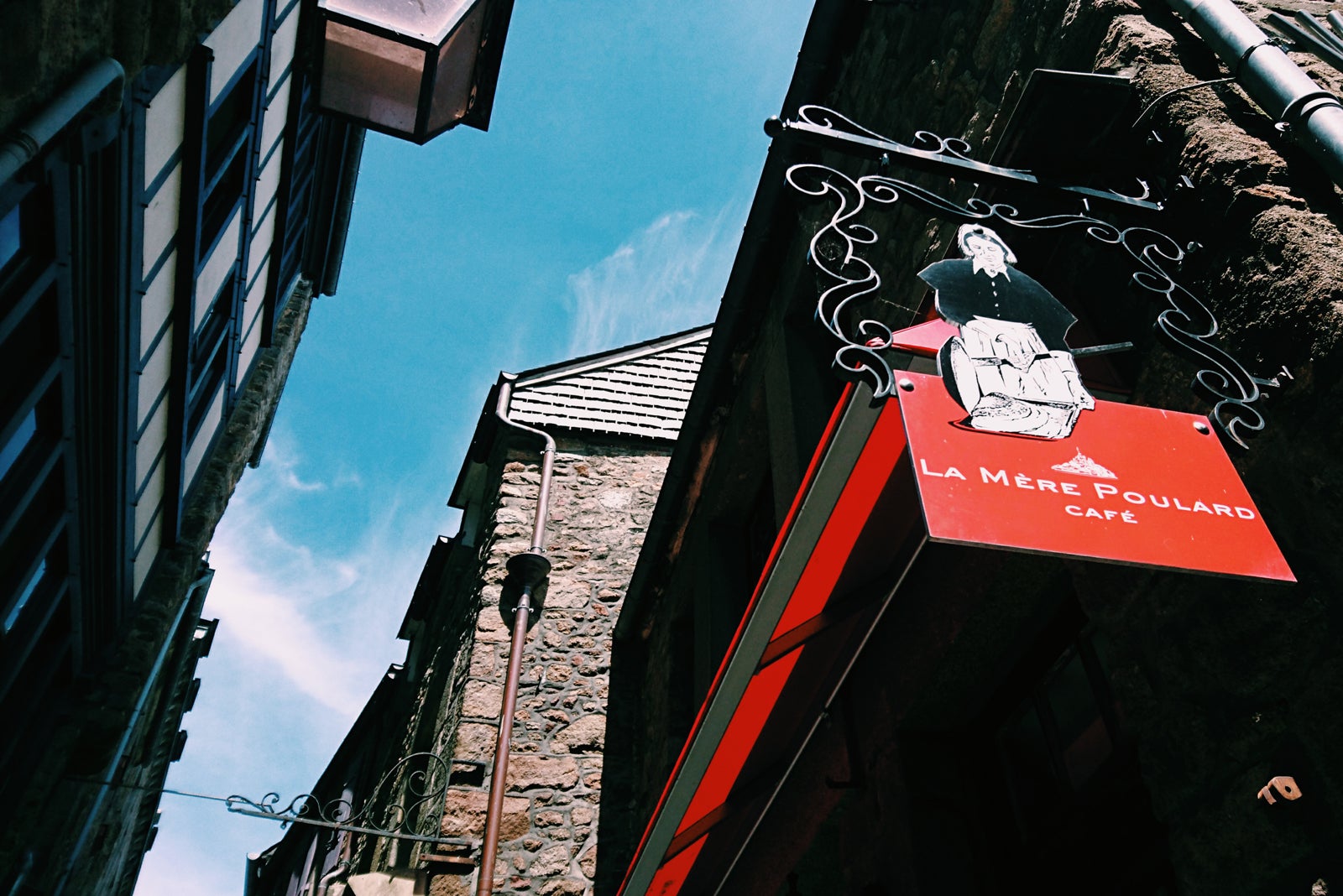 画像提供：所属事務所