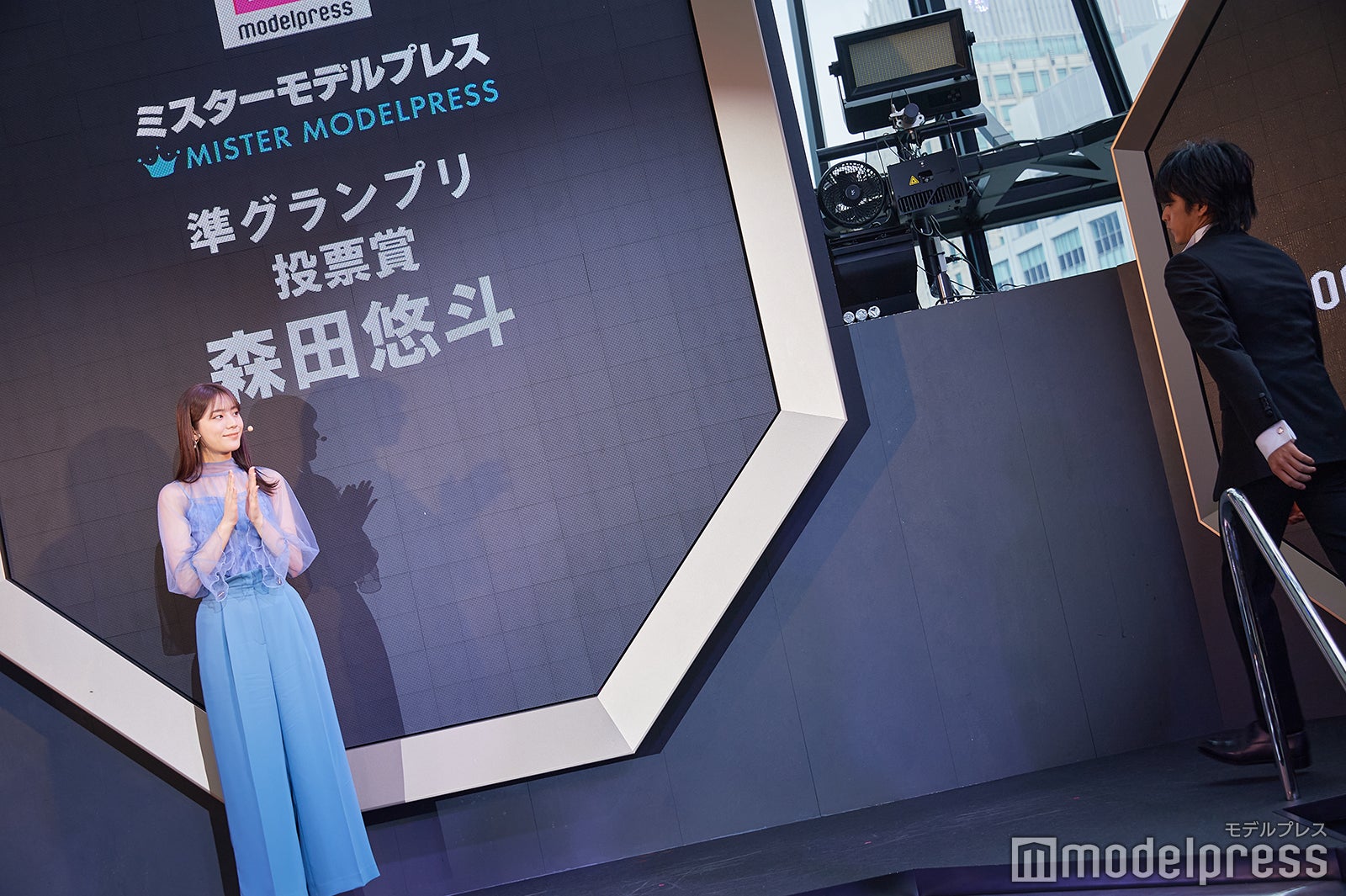 貴島明日香、「ミスターモデルプレス」投票賞＆グランプリ・森田悠斗さん（C）モデルプレス